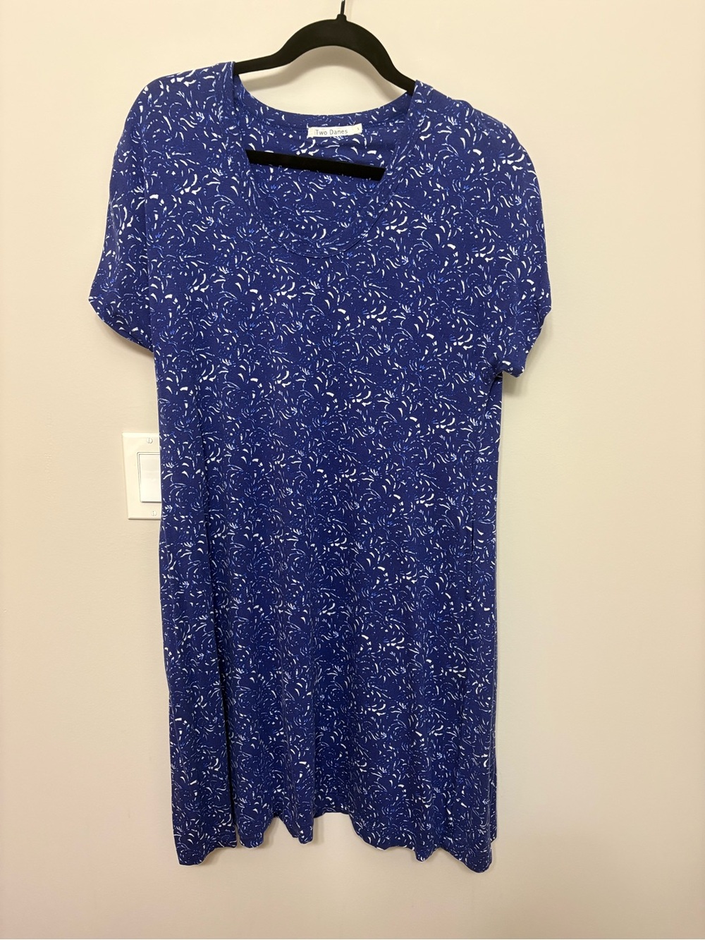 Two Danes Short-Sleeve dress